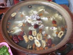 -威邵鸡煲(西华路总店)
