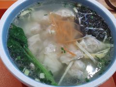 海鲜虾仁馄饨-老新隆牛肉锅贴(新街口店)