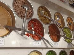 自助调料区-海底捞火锅(大融城店)