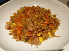 蟹籽猪颈肉炒饭-卡朋西餐(悦汇城店)