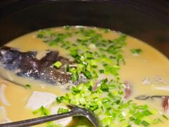 白汤勾魂有机鱼-筱爷叔·上海传统手工菜(玉树路店)