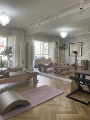 -橙沐普拉提瑜伽