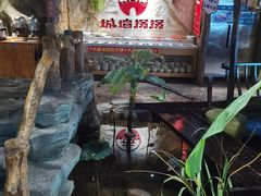 -城墙拐拐火锅(三峡广场黑金冠店)