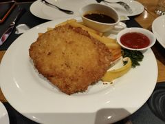 -兰特伯爵西餐厅·啤酒屋(方庄店)