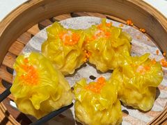 鲜虾蟹籽菊花烧卖-银灯食府(丽丰国际中心店)