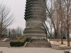-玲珑塔公园