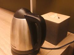 -西安大雁塔科技大学地铁站亚朵酒店