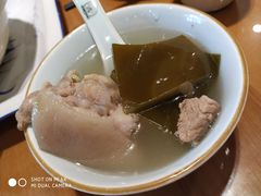 -丹江口渔村·湘味厨房(桃园店)