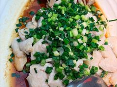 葱香鲈鱼-鱼你相聚·河鲜馆(袁家岭店)