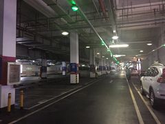 -欢乐海岸-地下停车场