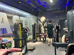 -开阳里游泳健身