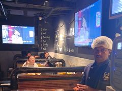 -麦凯伦烧烤·精酿超级工厂店(金桥总店)