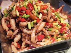 -昱龙大盆牛蛙馆(三兴街总店)