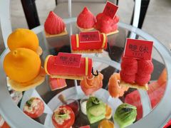 -亚龙湾喜来登·美景台大堂吧