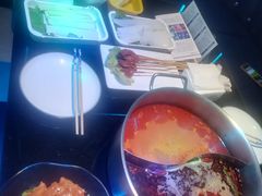 -唯爱KTV聚会餐厅(仙林东城汇店)