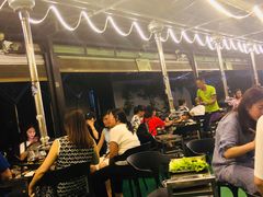 等位区-胡四哥特色火盆烧烤(总店)