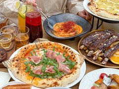 -春树下·树屋花房西餐厅(罍街AS1980店)