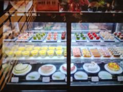 -雍容荟帝王蟹活龙虾展台自助(IFS黑金店)