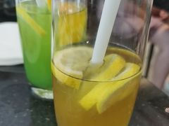 -东方红海鲜百汇(国际大厦店)