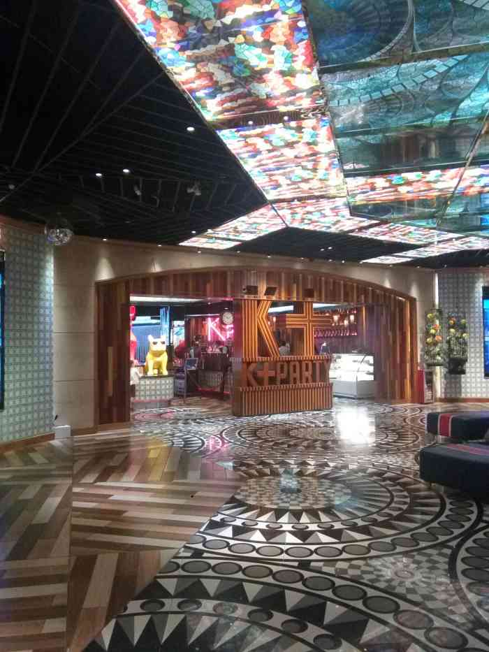 k 全国连锁ktv(绿地缤纷天地店)