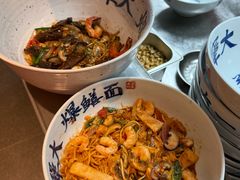 -李犟大爆鳝面·手工蟹黄包(湖滨西湖店)