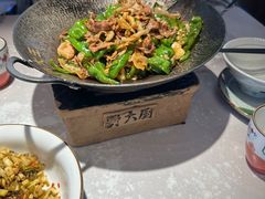 -费大厨辣椒炒肉(黄兴中心广场店)