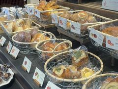 -B.O.M波姆烘焙(凤凰街店)