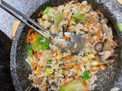 石锅牛肉拌饭-姜虎东白丁烤肉(苏州中心店)