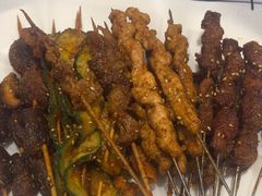 -狮龙啤酒烧烤屋(建二路店)