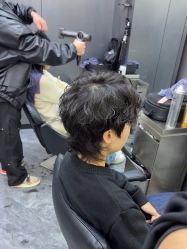 -米可造型烫发染发