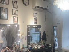-红像馆连锁精致证件照职场照(中关村店)