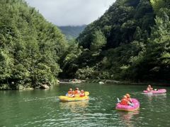 -安吉龙王山峡谷漂流