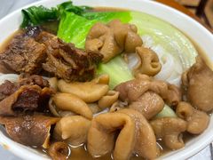牛腩猪肠河粉-珍珍小食店(西华路店)