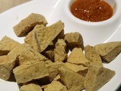 金陵臭豆腐-弄堂小笼包(天津南开大悦城店)
