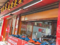 -溪岸路花鸟市场