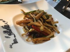 -若蘭慈·无国界素食料理(欢乐海岸店)
