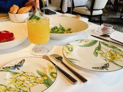 餐具摆设-Le Comptoir de Pierre Gagnaire