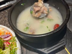 -正苑26年海鲜烤肉•牛尾汤汤饭(东港店)