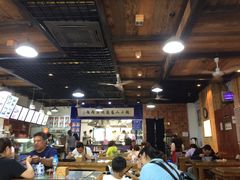 大堂-陇上全荟兰州传统牛肉面(延吉路店)