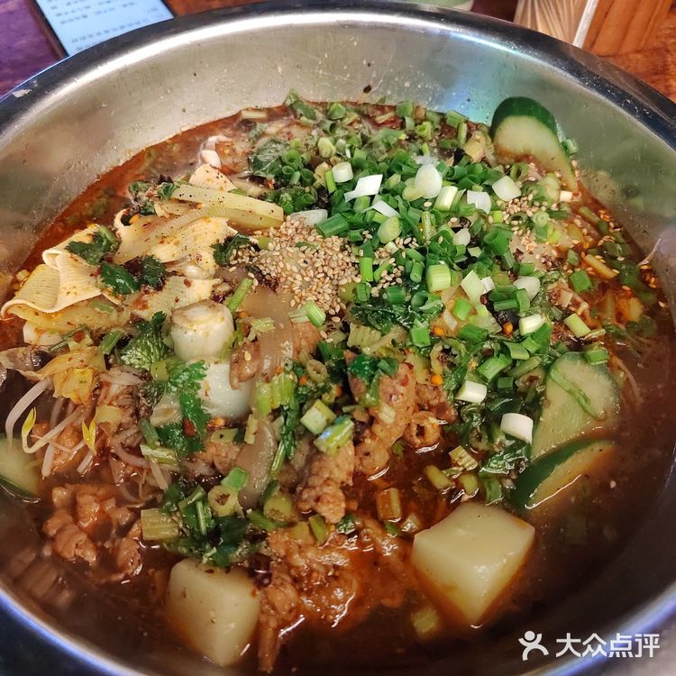 伊藤旁边的地道冒菜～