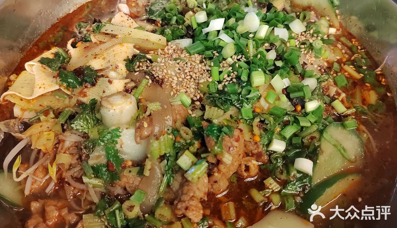 伊藤旁边的地道冒菜～