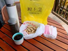 -星巴克臻选(成都宽窄巷子店)