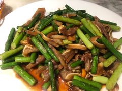 -梁家大院•农家菜(昆山会展中心店)