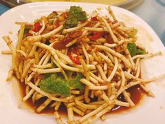 -云之南(八里庄店)