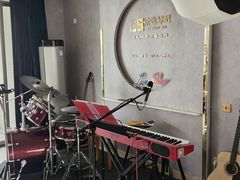-乐尚音乐空间·钢琴·声乐·架子鼓(会展中心店)