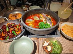 酸汤鱼-毛辣果·酸