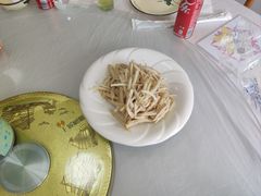 -天乐农家鱼头王(天目湖店)