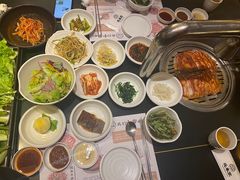 -韩屋韩国料理(天山路店)