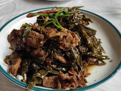 干辣椒炒牛肉-英兰朝族饭店(河南桥头店)