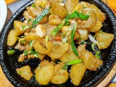 -栾味之香栾川本地菜(半山小巷店)